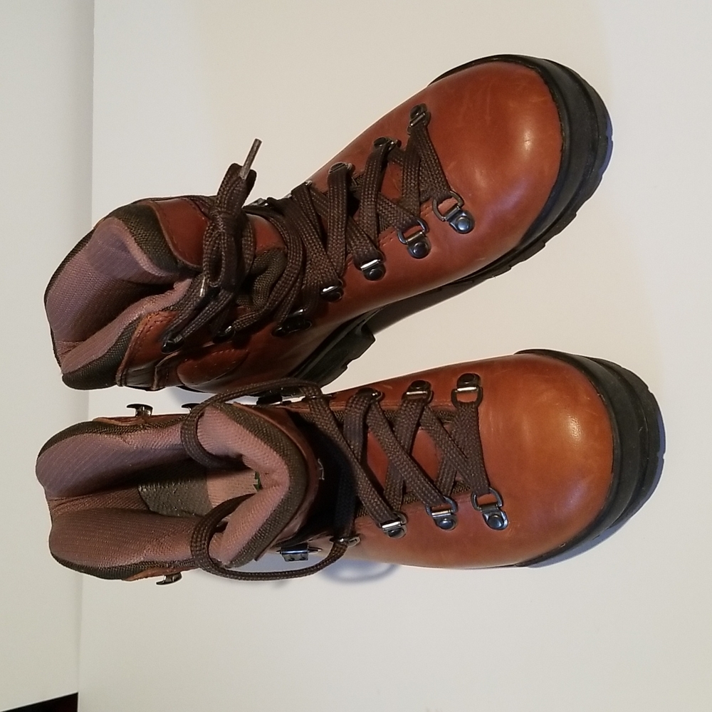 Womens Tecnica Hiking Boots